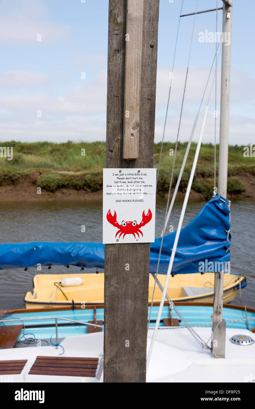 Krebse Schild am Blakeney, Norfolk, England. Stockfoto