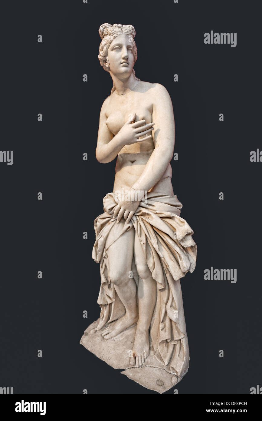 Marmor Statue der Aphrodite (2. Jhdt. N. CHR.) im Nationalmuseum, Griechenland Stockfoto