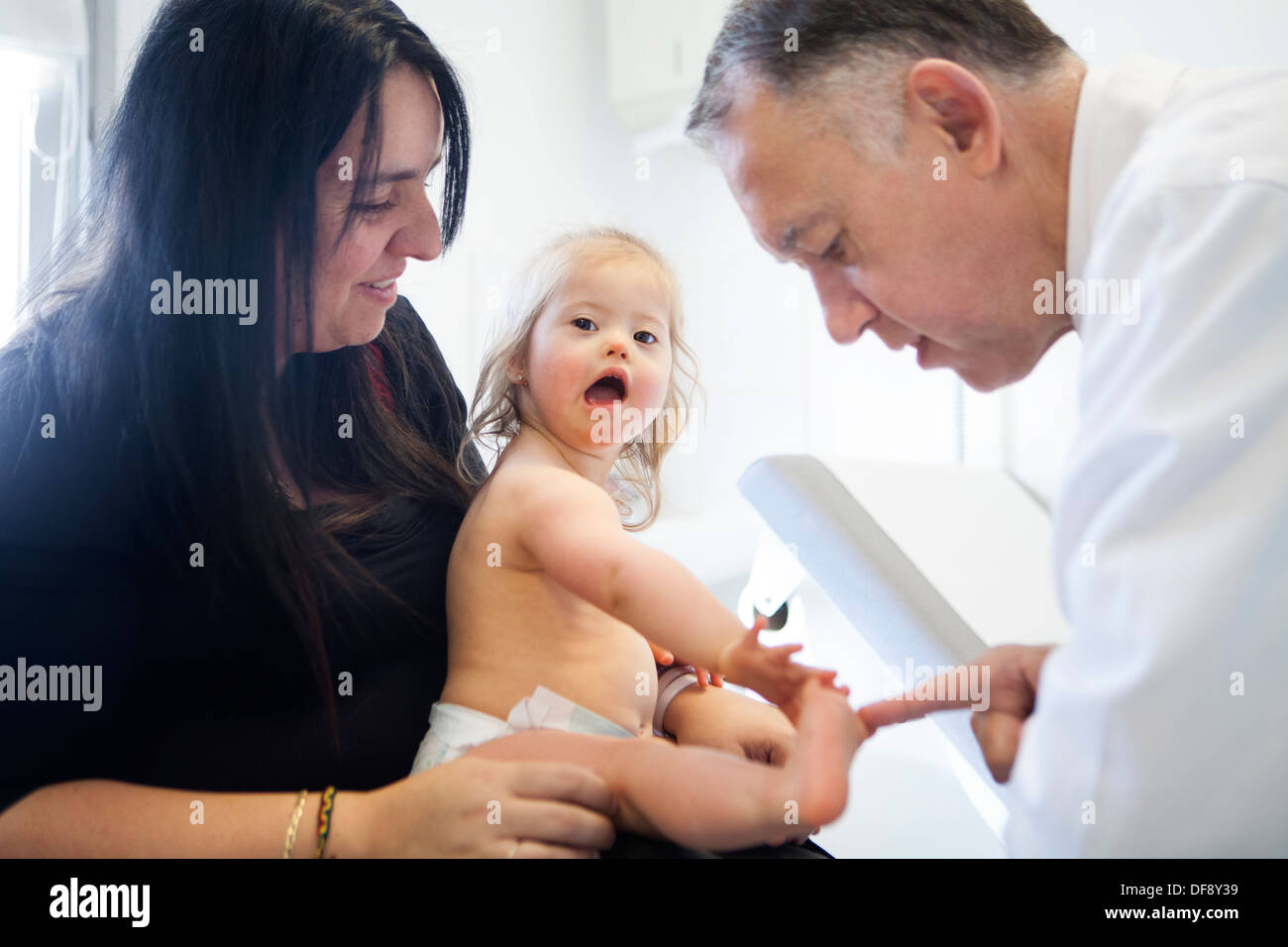 KIND, DOWN-SYNDROM Stockfoto