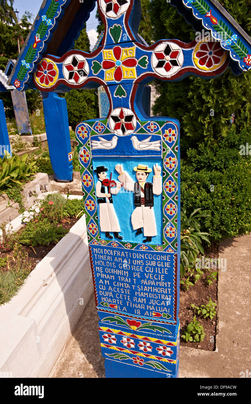 Grabstein in The Merry Friedhof (Cimitirul Vesel), Sa Panata, Maramares, nördlichen Siebenbürgen, Rumänien Stockfoto