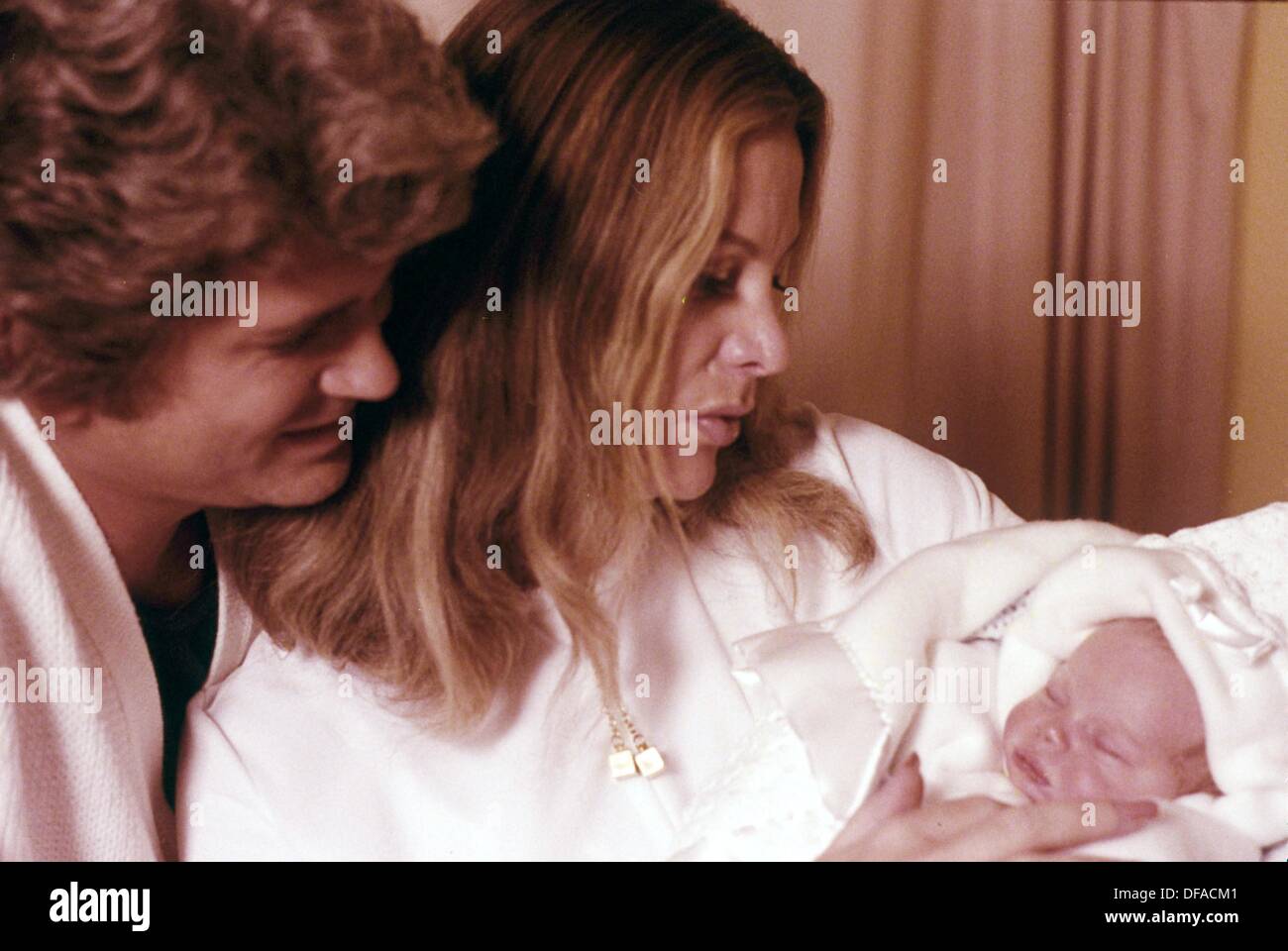 MICHAEL LANDON mit Frau Lynn und Tochter Shawna Leigh Landon 1971