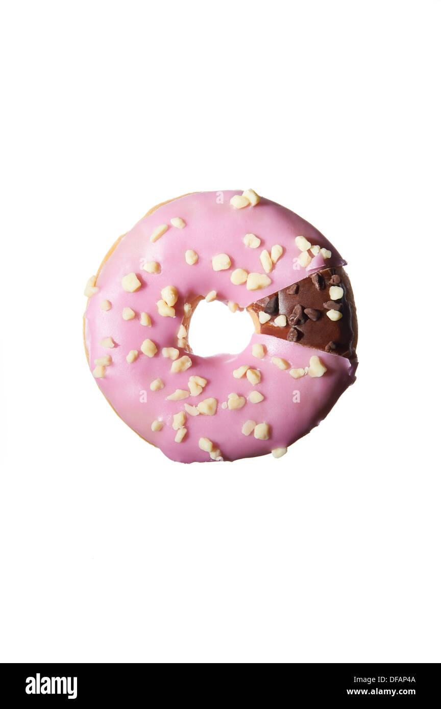 Geeiste Donut mit Abschnitt ersetzt mit anderen Geschmack Stockfoto