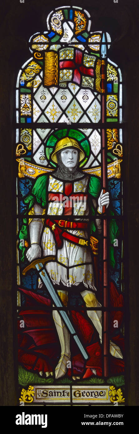 Der Heilige Georg, Detail des nördlichen Seitenschiff Fenster. Kirche von St. Michael und alle Engel. Beetham, Cumbria, England, Vereinigtes Königreich. Stockfoto