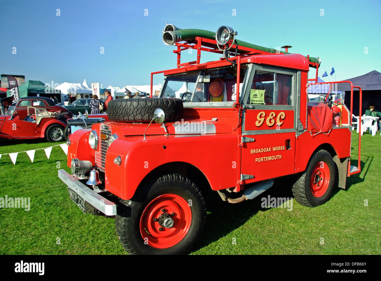 Land Rover Feuer Gerät bei Oldtimer-Show Stockfoto