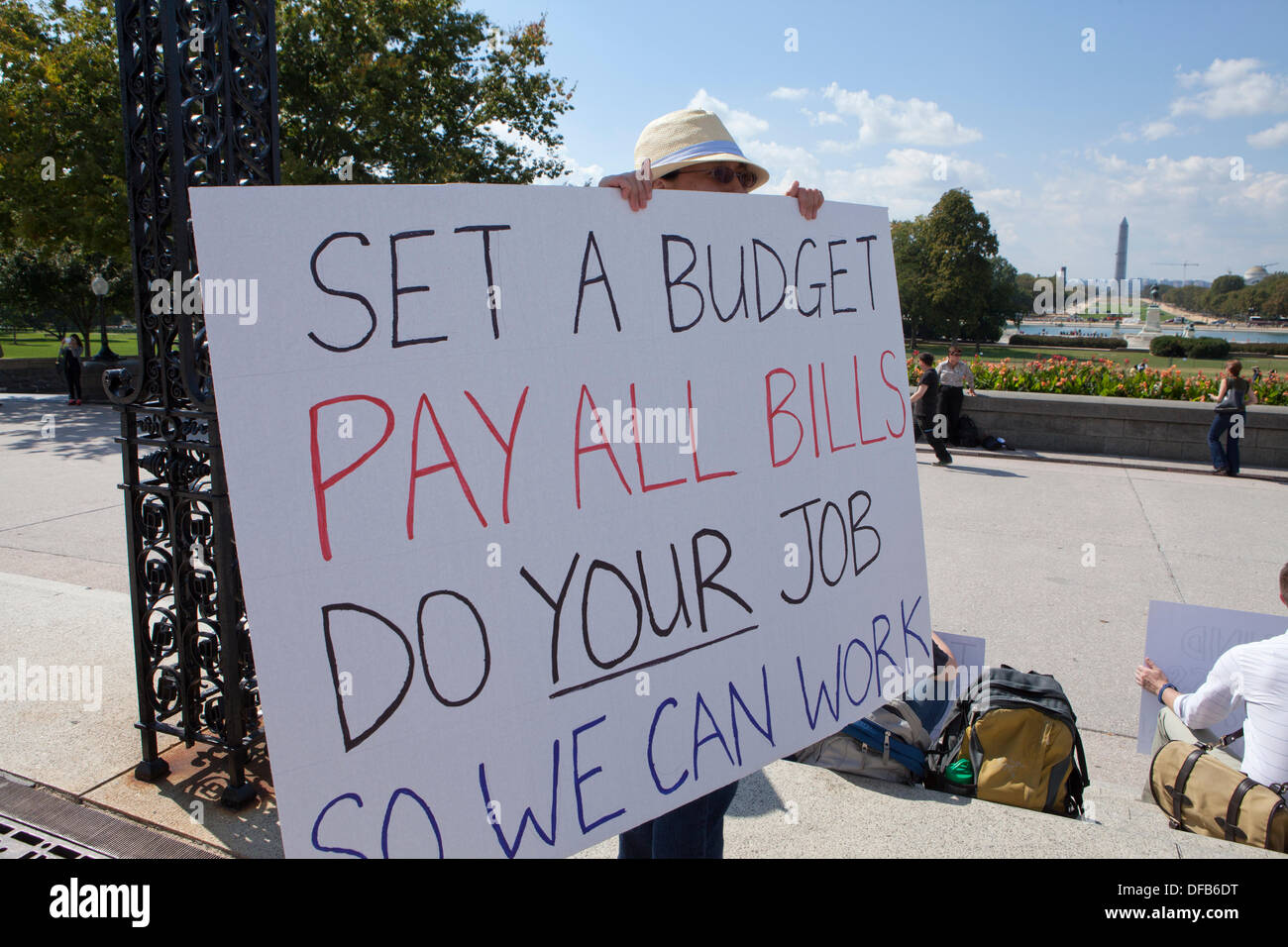 Washington, DC, USA. 1. Oktober 2013.   Angestellte des Bundes protestieren die Regierung Abschaltung am Capitol Hill Credit: B Christopher/Alamy Live News Stockfoto