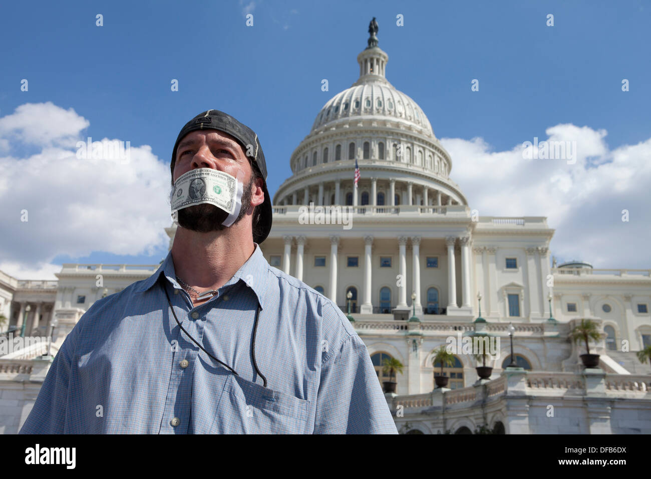 Washington, DC, USA. 1. Oktober 2013.   Angestellte des Bundes protestieren die Regierung Abschaltung am Capitol Hill Credit: B Christopher/Alamy Live News Stockfoto