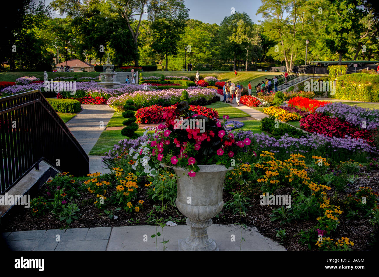 Die versunkenen Gärten im Phillips Park in Aurora, Illinois Stockfoto