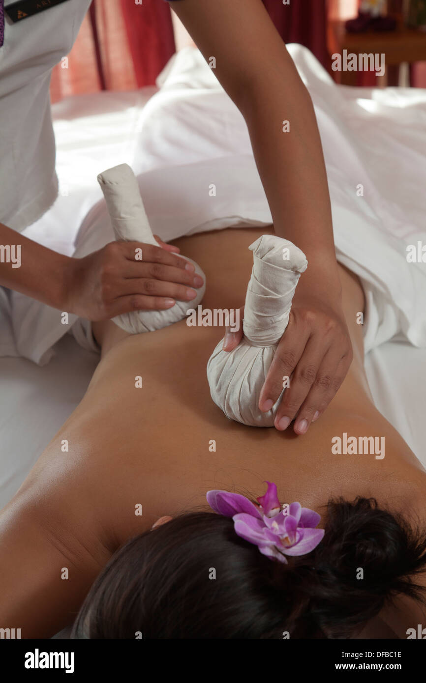 Ngurah Rai Flughafen Flügel Denpasar Bali Indonesien neue Flügel Bau Website moderne traditionelle Stadt touristischen Verkehr Marke Asien Stockfoto