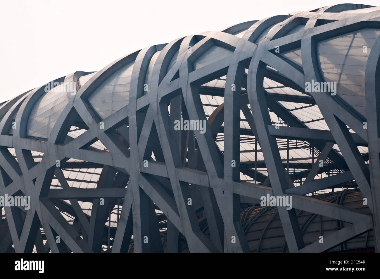 Nationalstadion, auch bekannt als das Vogelnest in Chaoyang District, Beijing, China Stockfoto