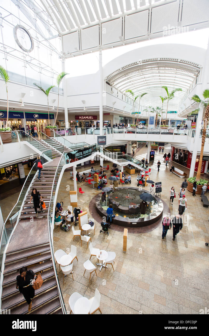 Bristol Shopping Mall In Uk England Cribbs Causeway Freizeit