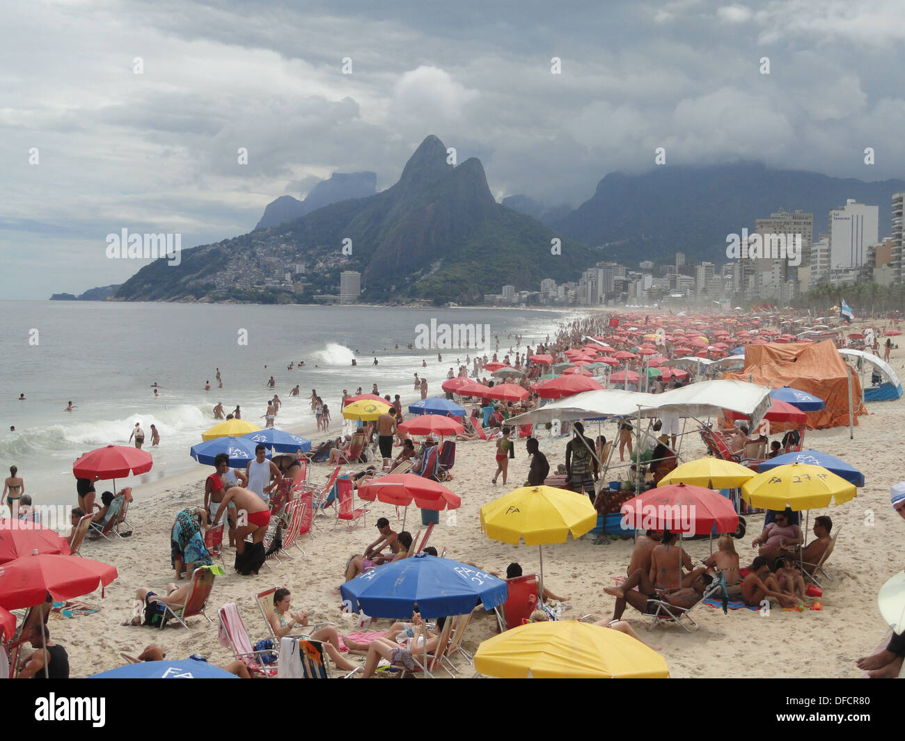 Strand von Ipanema in Rio De Janeiro, Brasilien Stockfoto