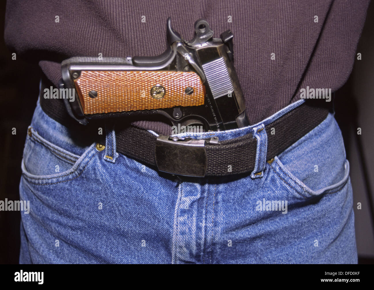 1911 pistola semi automatica Fotos und Bildmaterial in hoher