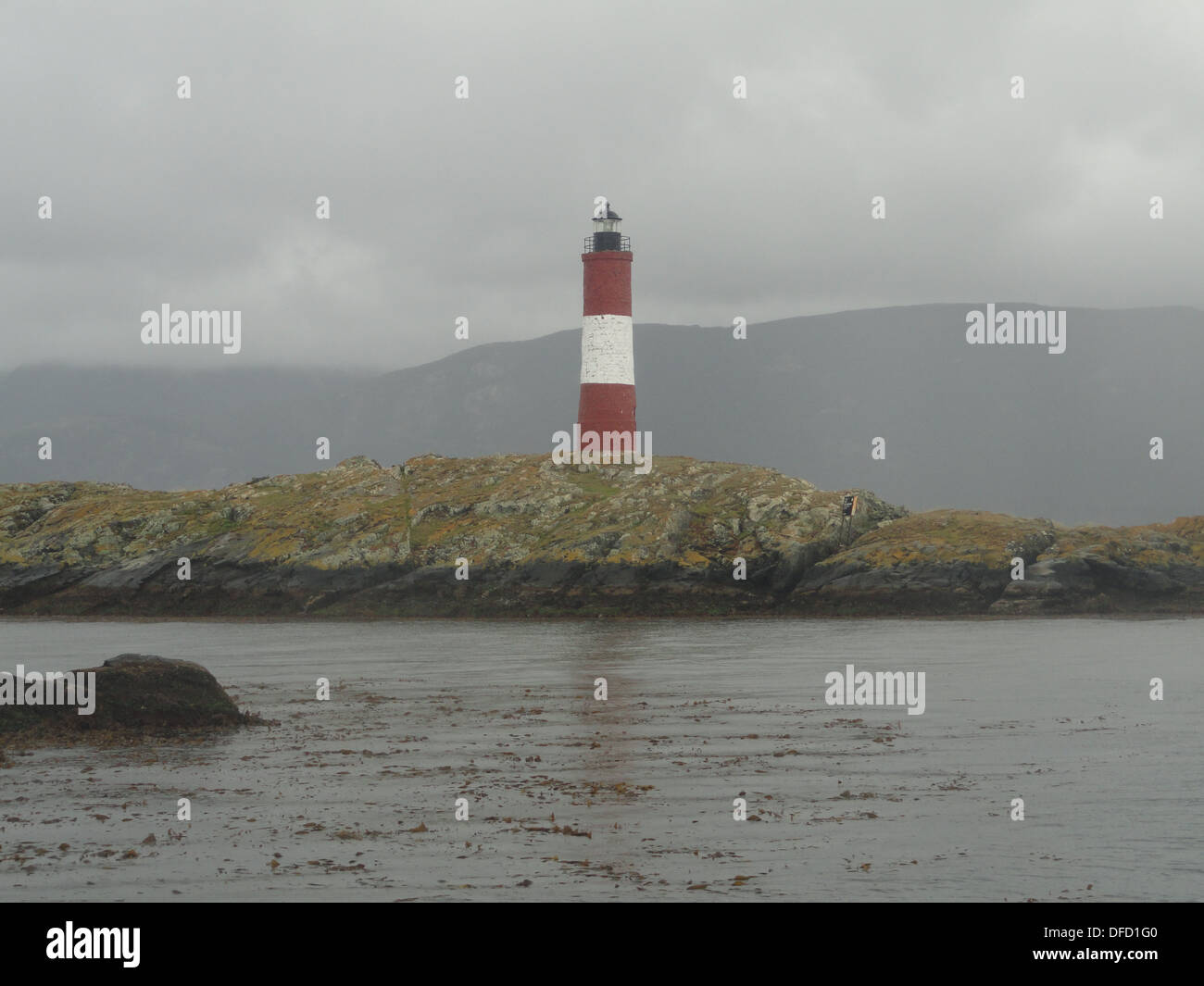 Les légions Leuchtturm im Beagle-Kanal in der Nähe von Ushuaia, Feuerland, Argentinien Stockfoto