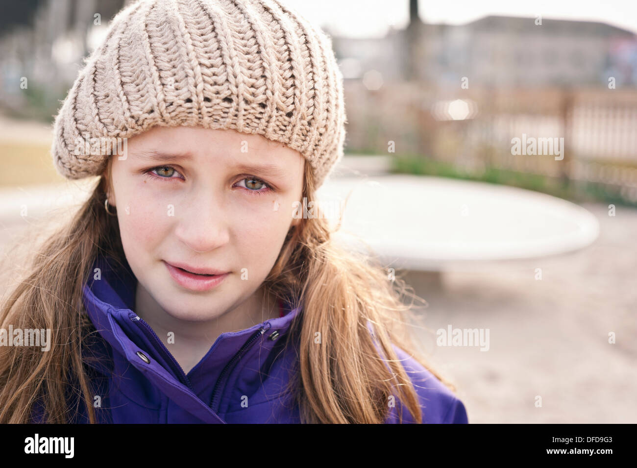 Trauriges Mädchen mit Tränen Stockfoto, Bild 61143827 Alamy