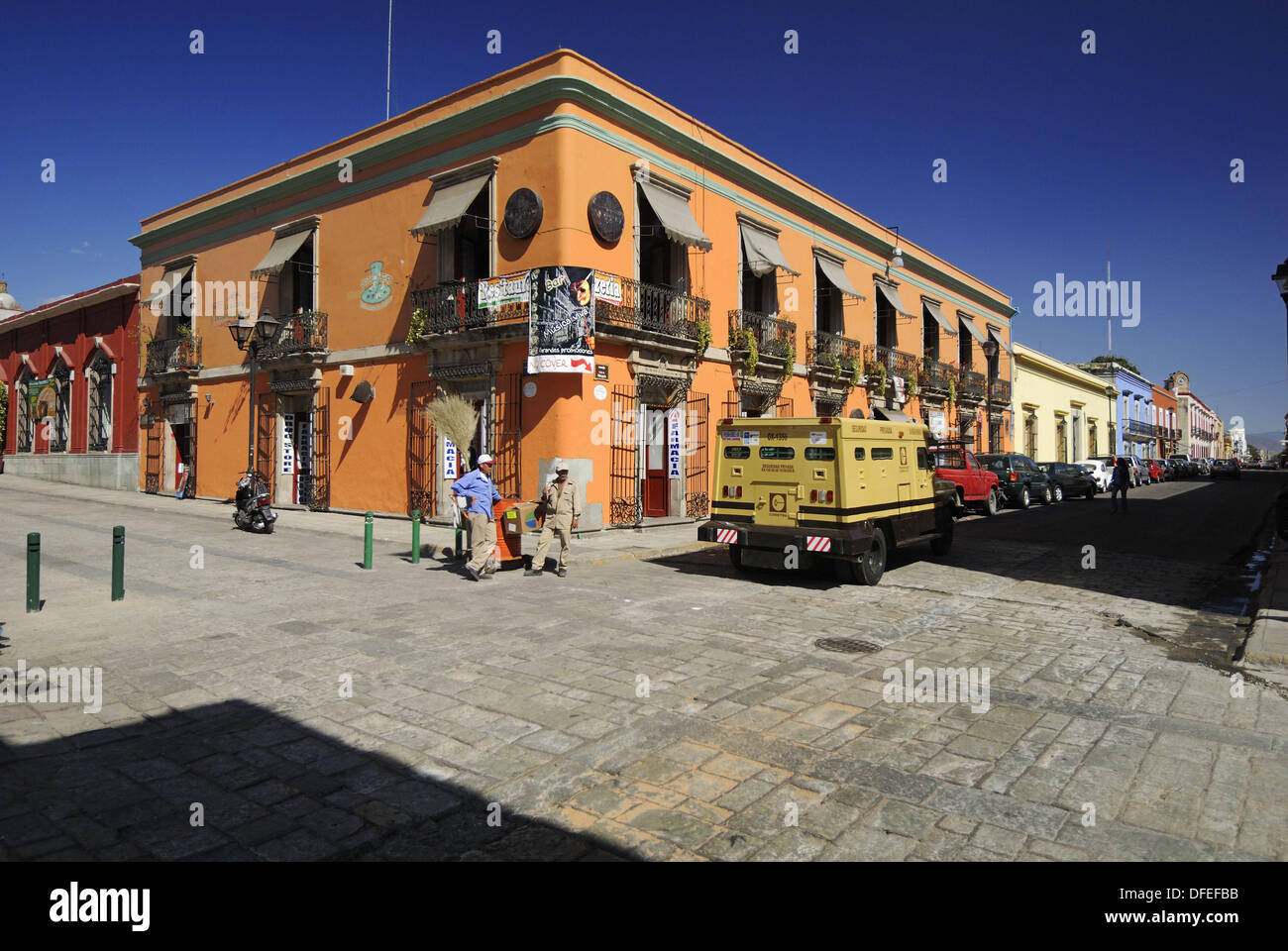 bunten historischen Haus in der kolonialen Altstadt, historische Zentrum von Oaxaca, UNESCO World Heritage Site, Mexiko, Mittelamerika Stockfoto