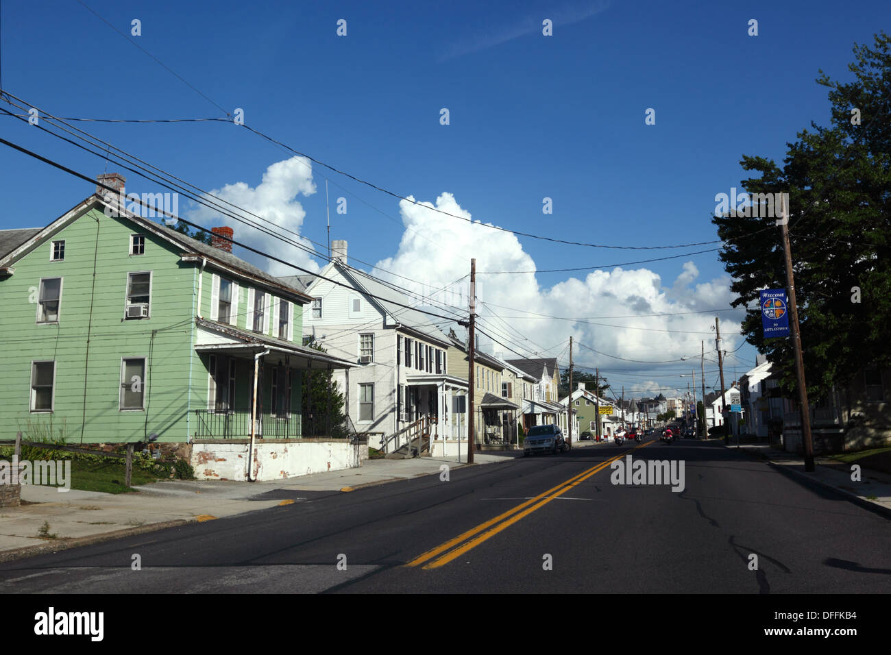 Blick entlang der Hauptstraße in Littlestown, Adams County, Pennsylvania, Vereinigte Staaten von Amerika Stockfoto