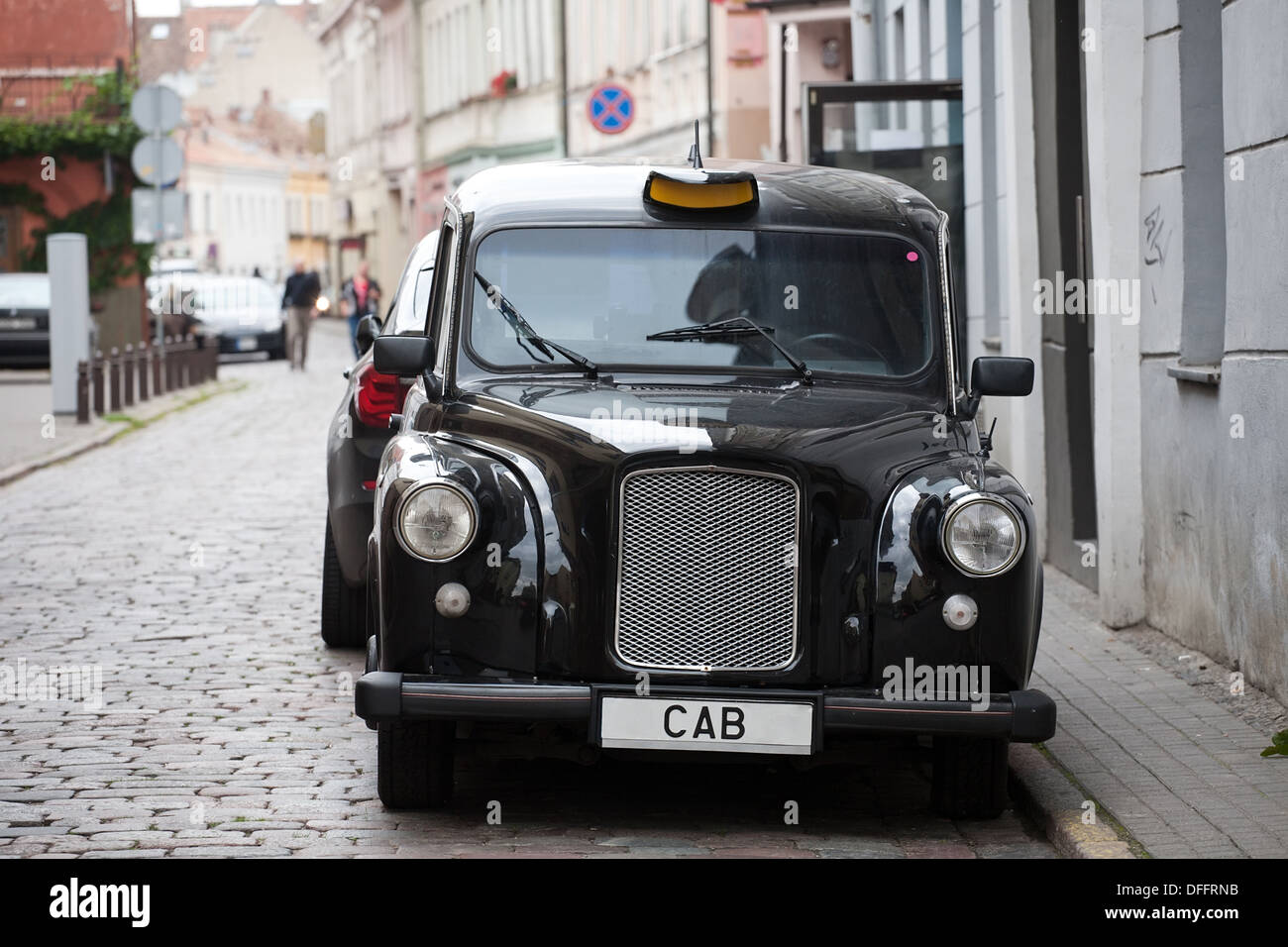 Austin FX4 Kabine schwarzes Auto stehend auf Stadtstraße Stockfoto