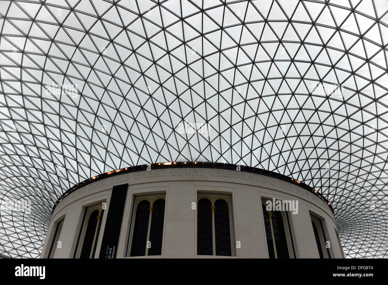 British Museum, gewölbte Dachkonstruktion über den Great Court des Architekten Sir Norman Foster, London, London Region, England Stockfoto