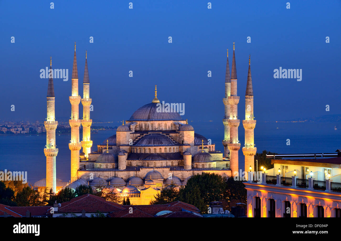 Blaue Moschee, auch bekannt als Sultan Ahmed Mosque, Sultanahmet Camii, UNESCO Weltkulturerbe, Istanbul, europäische Seite Stockfoto