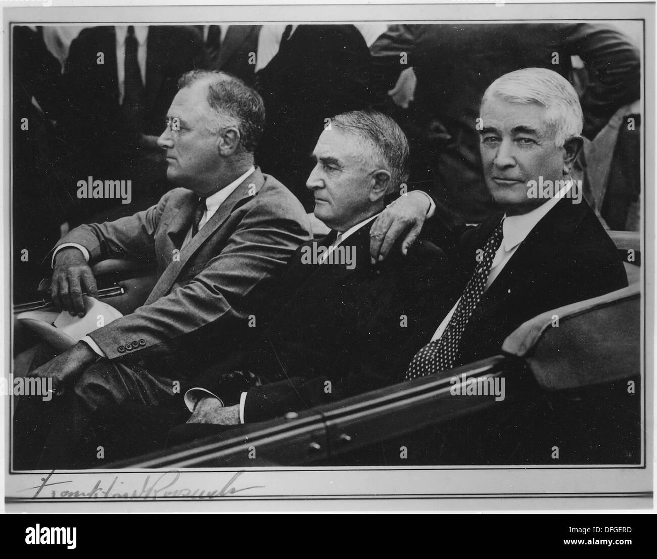 Dieses Foto zeigt das Treffen von US-Präsident Franklin D. Roosevelt mit den Mayo-Brüdern in Rochester, Minnesota, einem wichtigen Moment in der medizinischen und politischen Geschichte der USA. Stockfoto