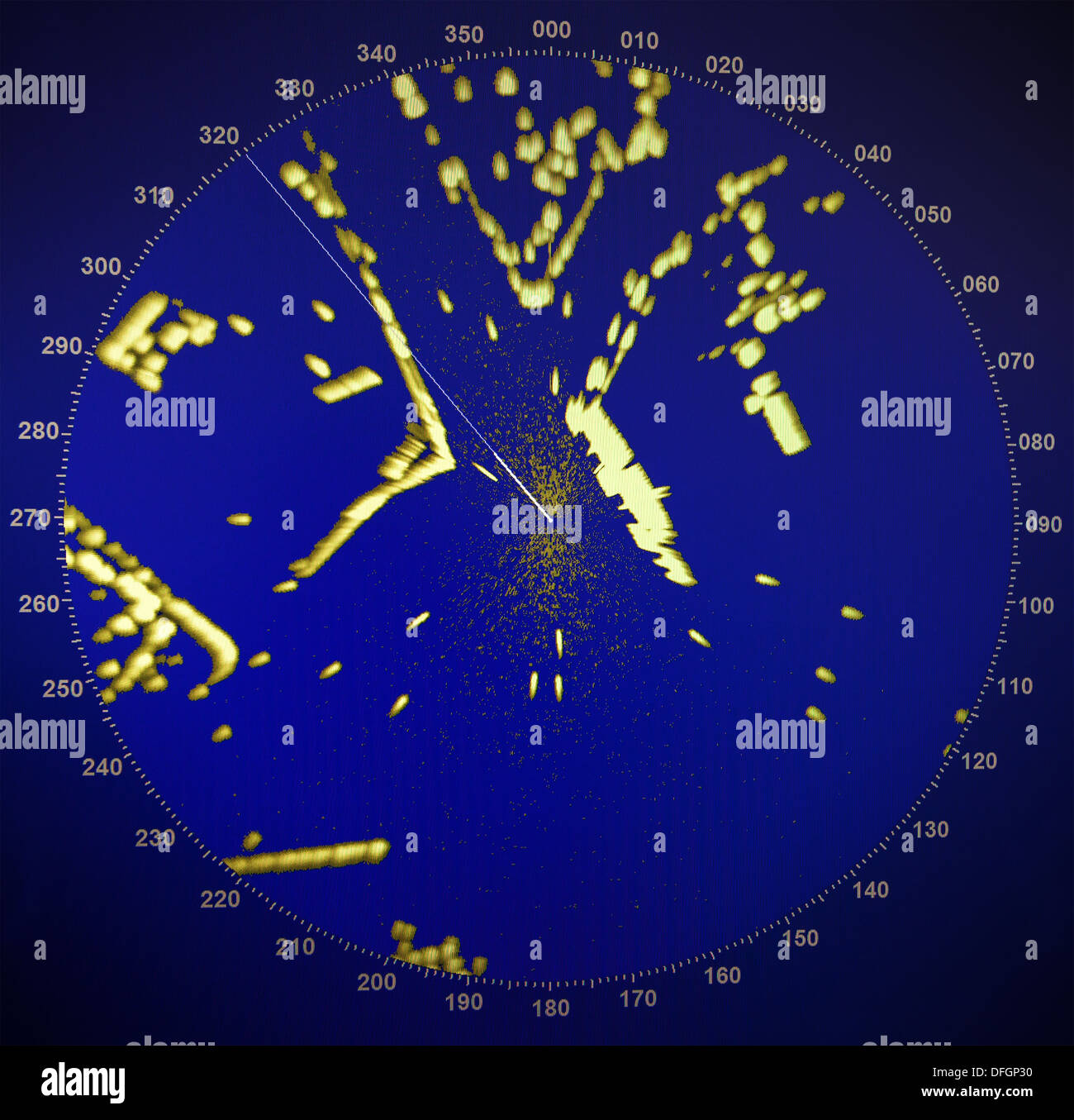 Blaue moderne Schiff Radarbildschirm mit runden Karte auf schwarzem Hintergrund Stockfoto