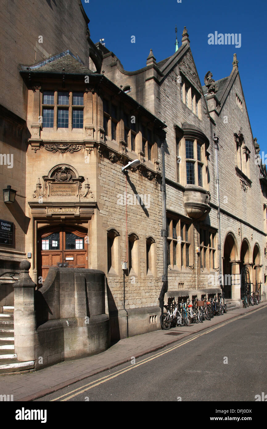 Oxford Museum und Stadtbibliothek, Ecke des St Aldate und blauen Eber Street, Oxford, Oxfordshire, Vereinigtes Königreich Stockfoto