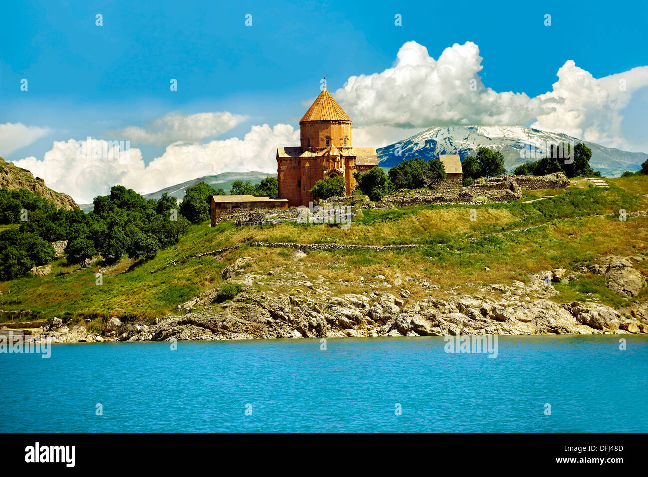 Die 10. Jahrhundert armenische orthodoxe Kathedrale des Heiligen Kreuzes, Akdamar Insel Vansee Stockfoto
