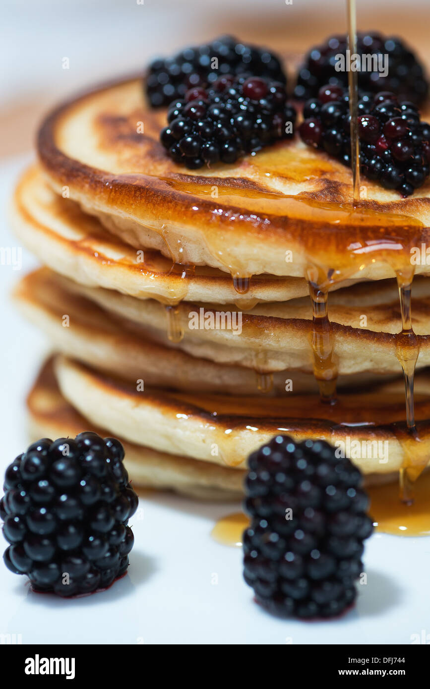 Pfannkuchen Mit Sirup Stockfotos und -bilder Kaufen - Alamy