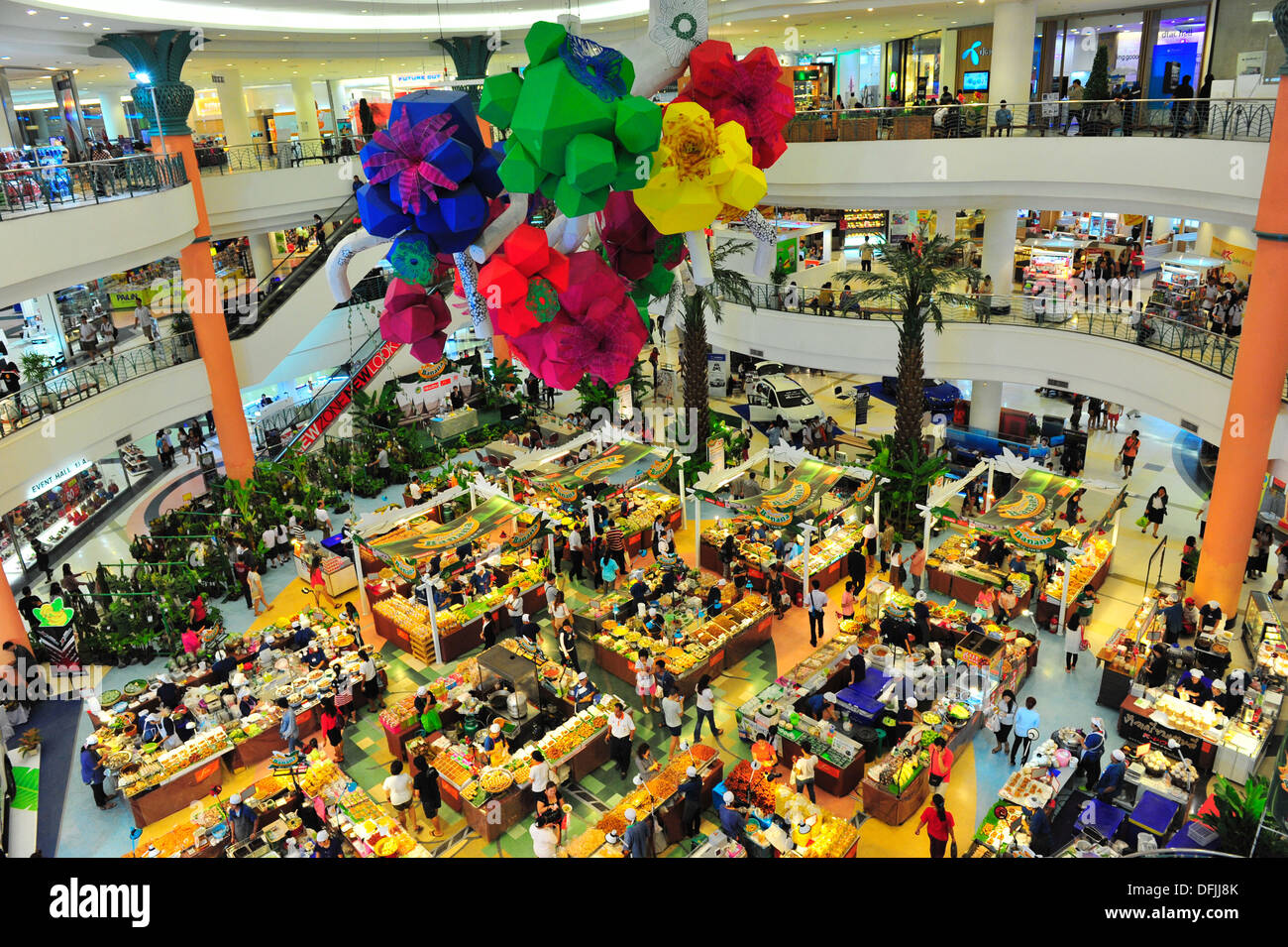 Thai Street Food Festivals in Thai Shopping mall Stockfoto