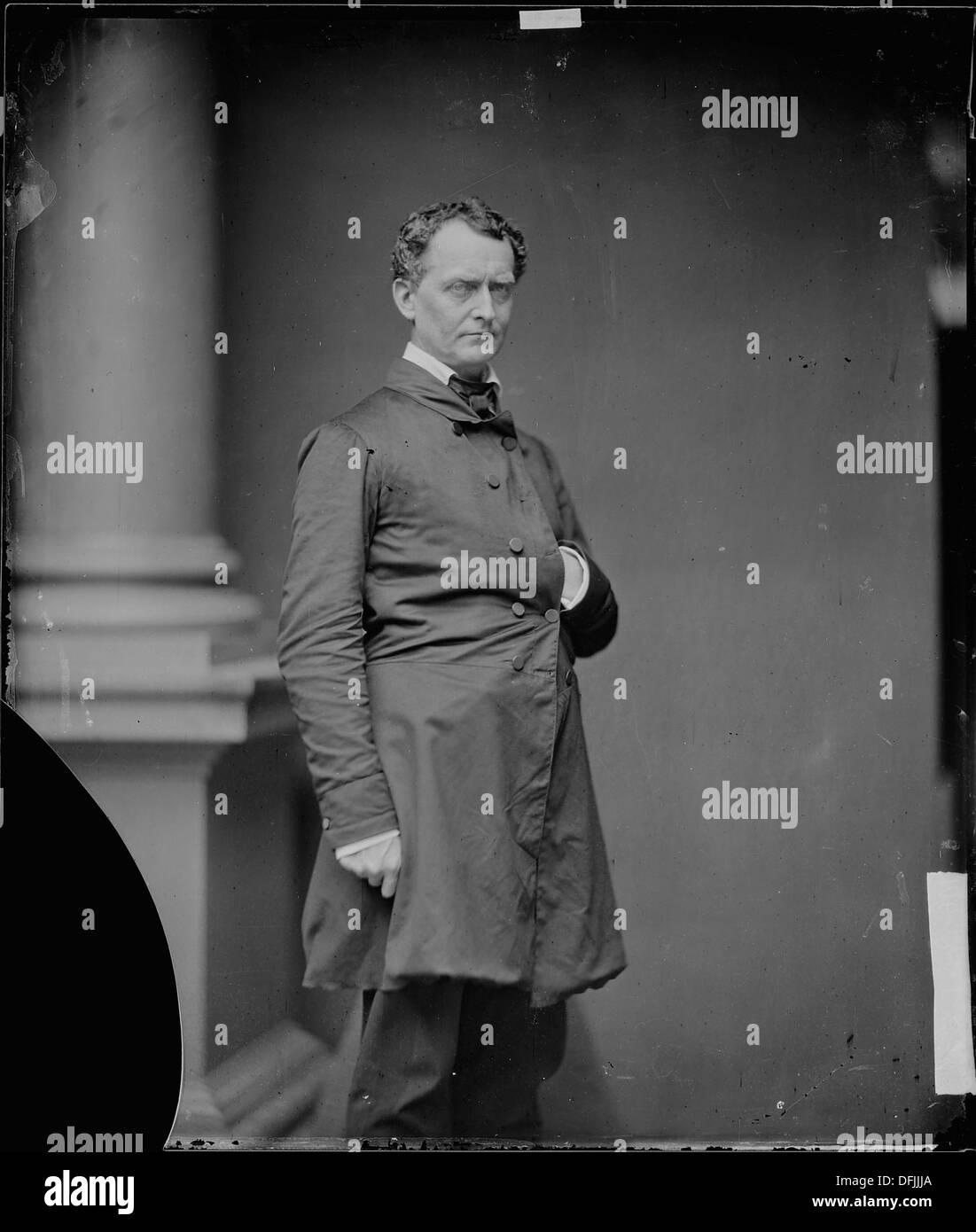 Eine Fotografie von Hon. Johnson, einer politischen Persönlichkeit aus den Vereinigten Staaten, die für seine Rolle im 19. Jahrhundert bekannt war. Stockfoto