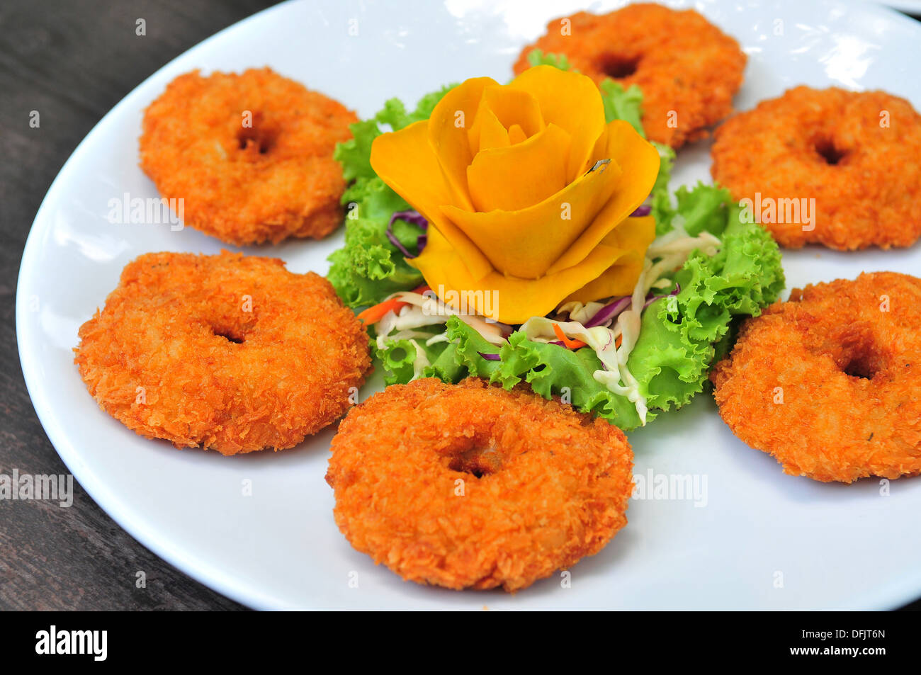 Taste of Thailand - Thai Gebratene Garnelen Kuchen Stockfoto