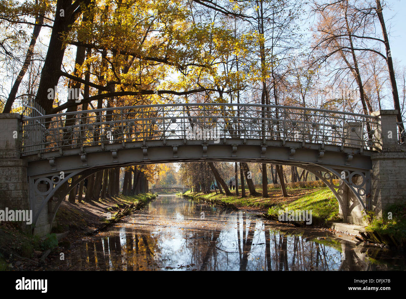 Blick auf den Park, Gattschina, Leningrad Oblast, Russland. Stockfoto