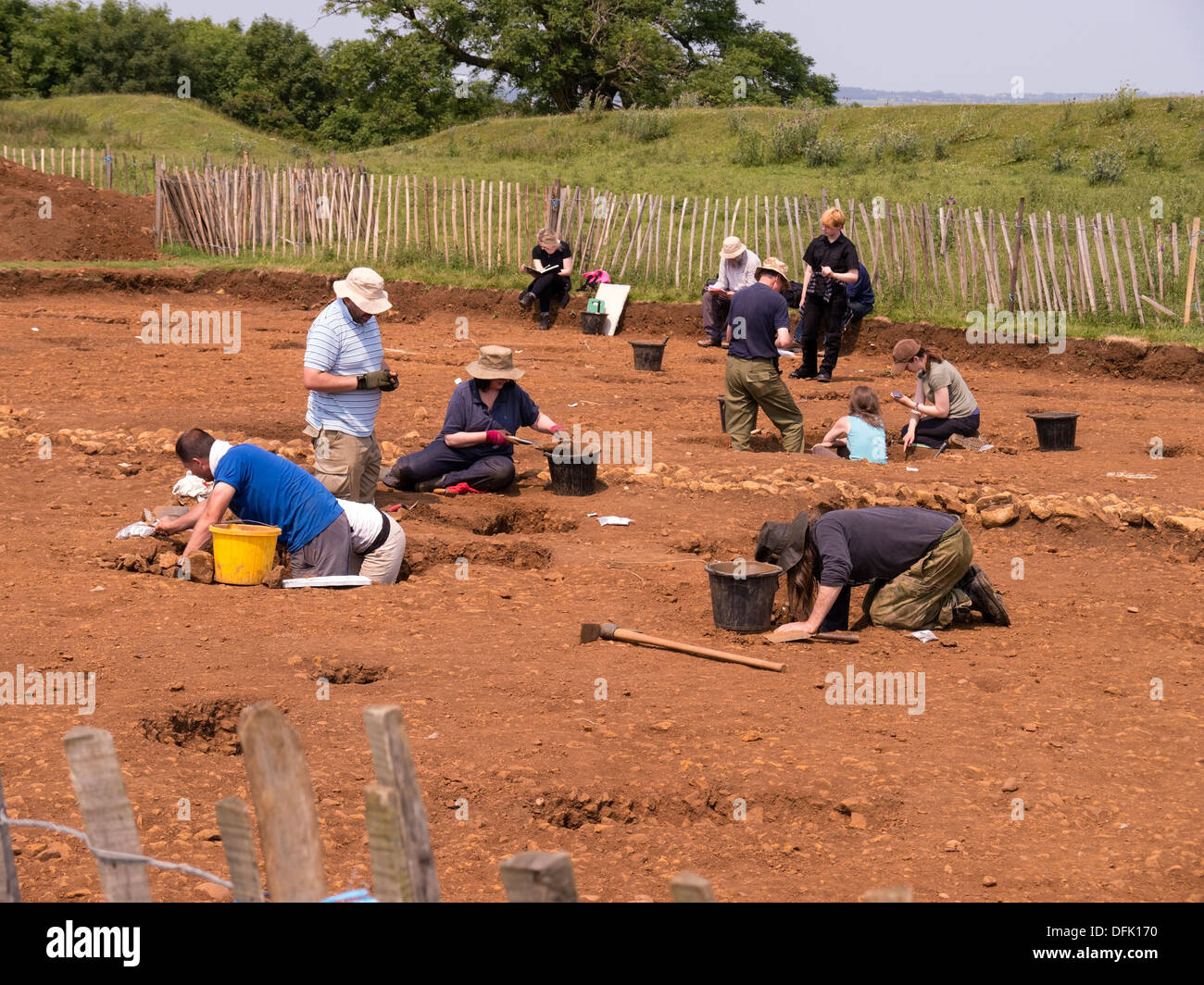 Archäologische Grabung an der Eisenzeit Wallburg auf Burrough Hügel in 2013, Melton Mowbray, Leicestershire, Großbritannien Stockfoto