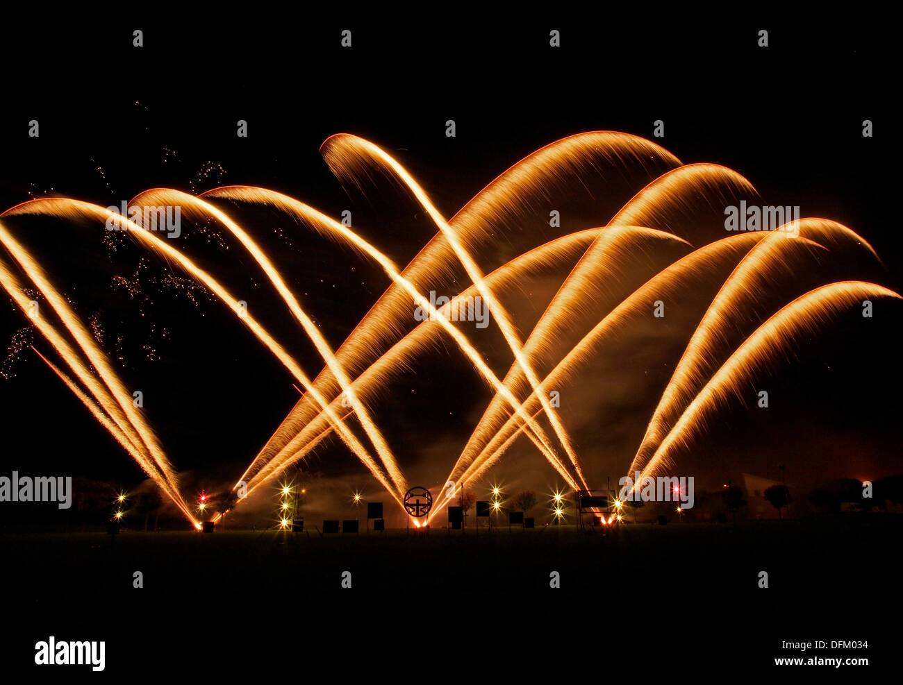 Southport, England. 6. Oktober 2013. Feuerwerk-Eintrag aus Sicherung Feuerwerk für die britische musikalischen Feuerwerk-Meisterschaft. Bildnachweis: Sue Burton/Alamy Live-Nachrichten Stockfoto