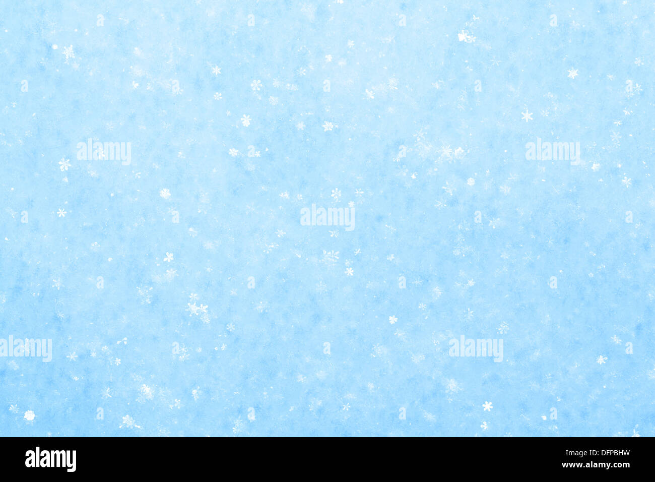 Blau glitzernden Schnee Hintergrund mit weißen kleinen Schneeflocken. Stockfoto