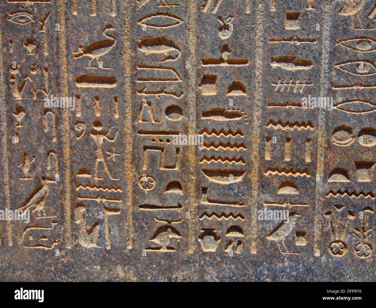 Hieroglyphen Fotos und Bildmaterial in hoher Auflösung Alamy