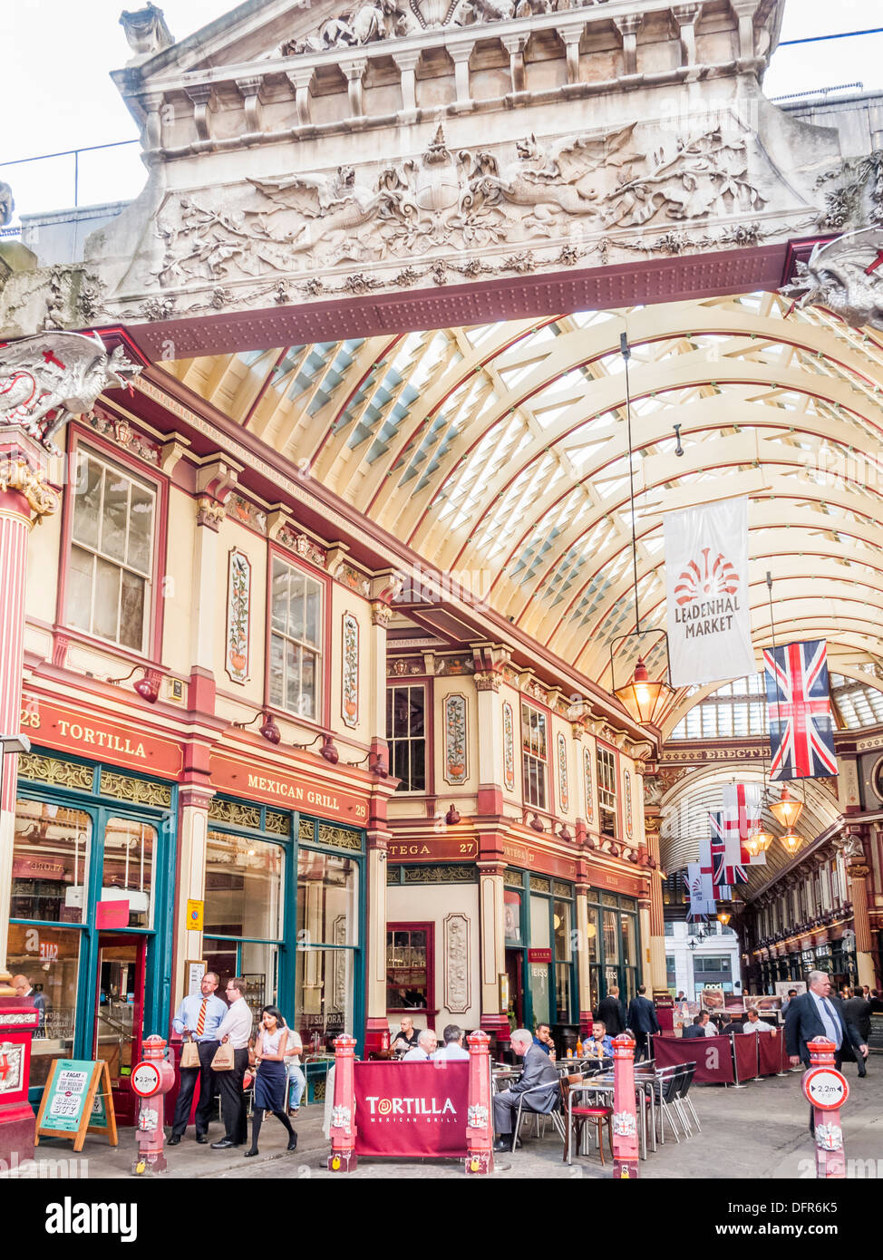 Leadenhall Market, ein viktorianischen Markthalle im Bereich Versicherungen und Finanzdienstleistungen in der City of London, UK Stockfoto