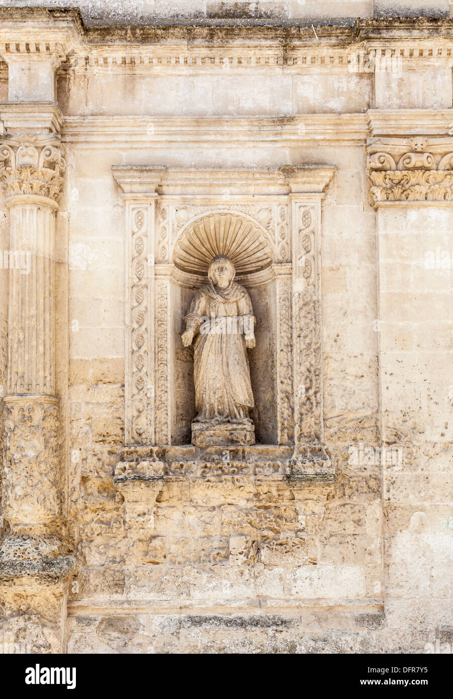 Statue am Palazzo Lanfranchi, moderne Kunstmuseum von Basilicata, Matera, Süditalien, europäische Stadt der Kultur-2019 Stockfoto