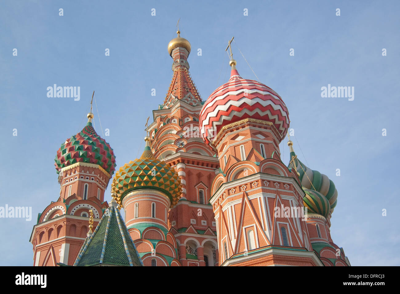 Kathedrale des Schutzes der Allerheiligsten Gottesgebärerin auf dem Graben (Собор Покрова пресвятой Богородицы, что на Рву) auf dem Roten Platz Stockfoto