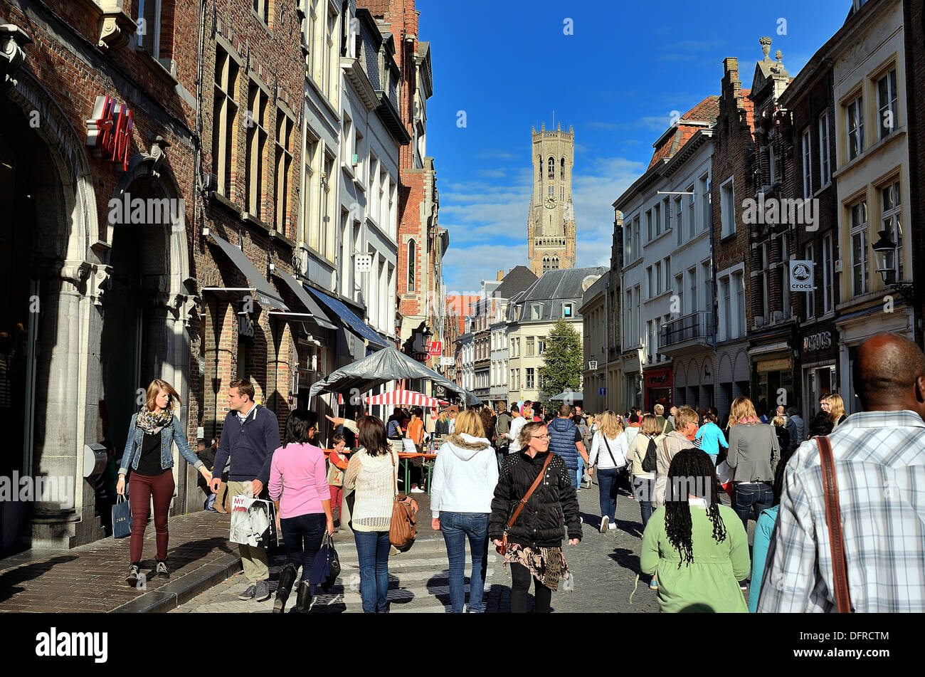 Steenstraat Einkaufsviertel Brügge Belgien Europa Stockfoto