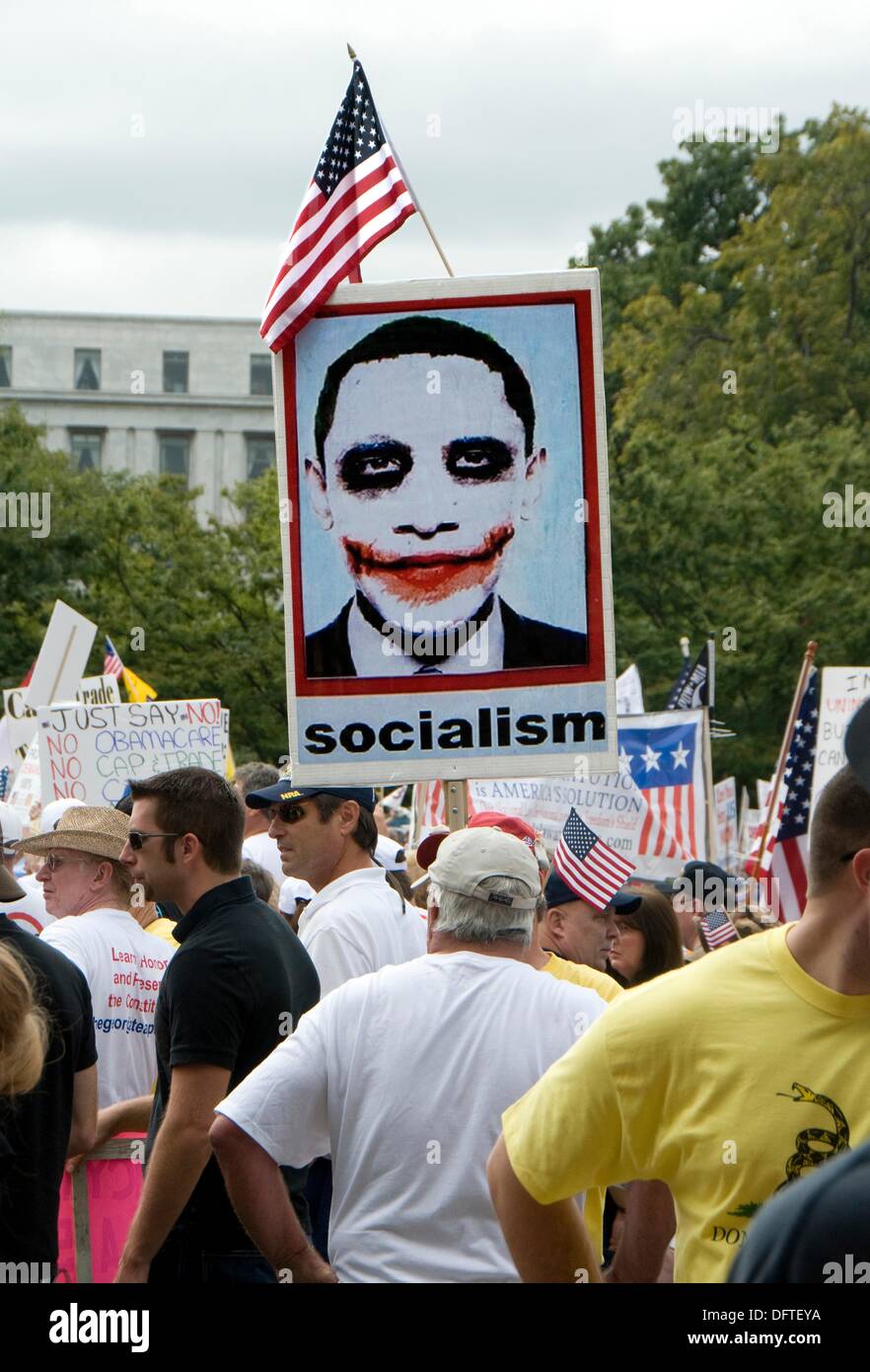 Rally Demonstration Washington DC gegen Regierung Barack Obama Joker Poster zu protestieren Stockfoto
