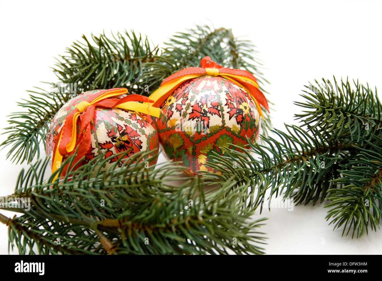 Weihnachts-Duschvorhang – Wintermotiv Mit Schneemann & Tanne, 178x178 Cm, Polyester, Inkl. 12 Haken