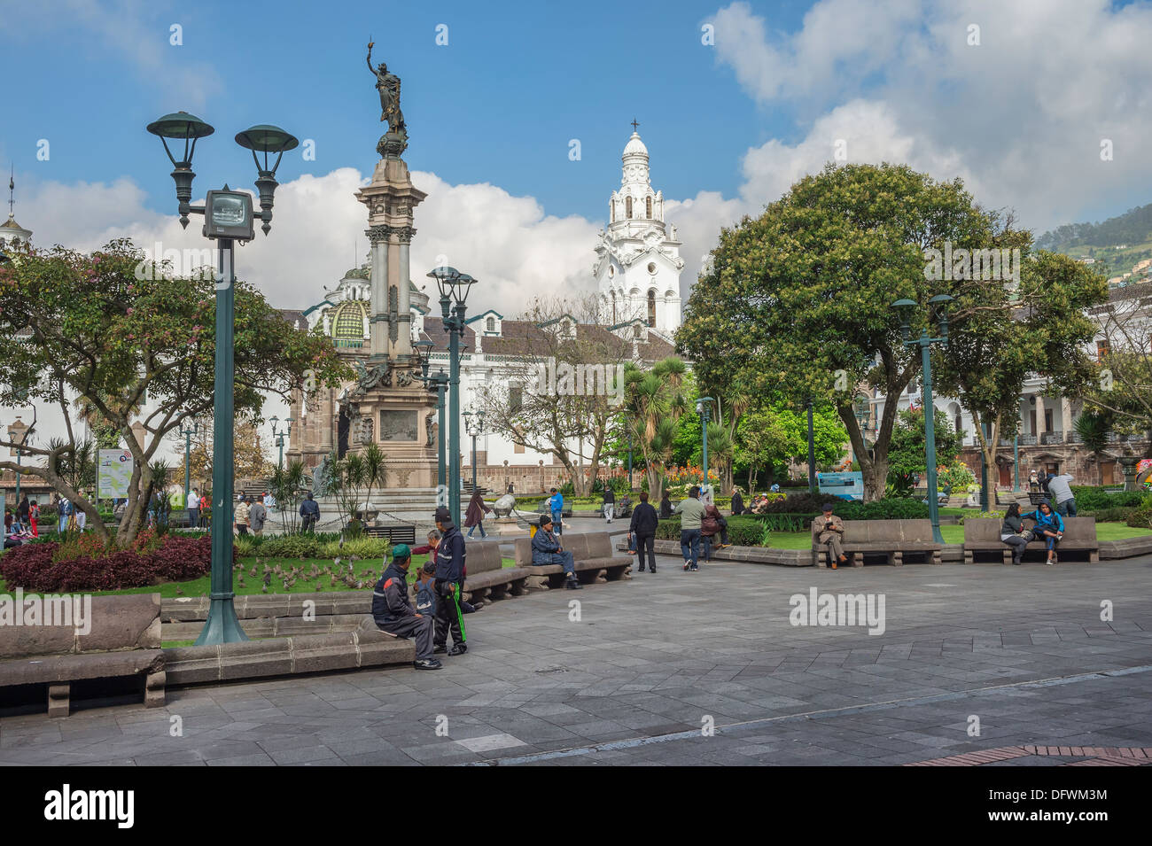 Platz der Unabhängigkeit und Metropolitan Kathedrale und Denkmal für die Helden der Unabhängigkeit, Quito, Pichincha Stockfoto