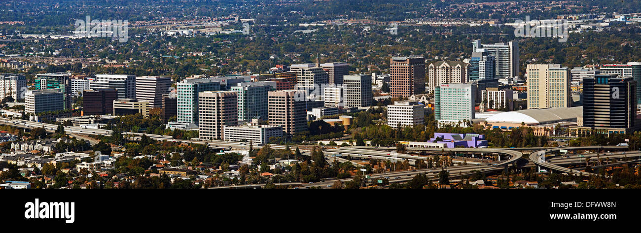Luftaufnahme der Skyline von San Jose, Santa Clara County, Kalifornien aus der Bibliothek des Aerial Archives Stockfoto