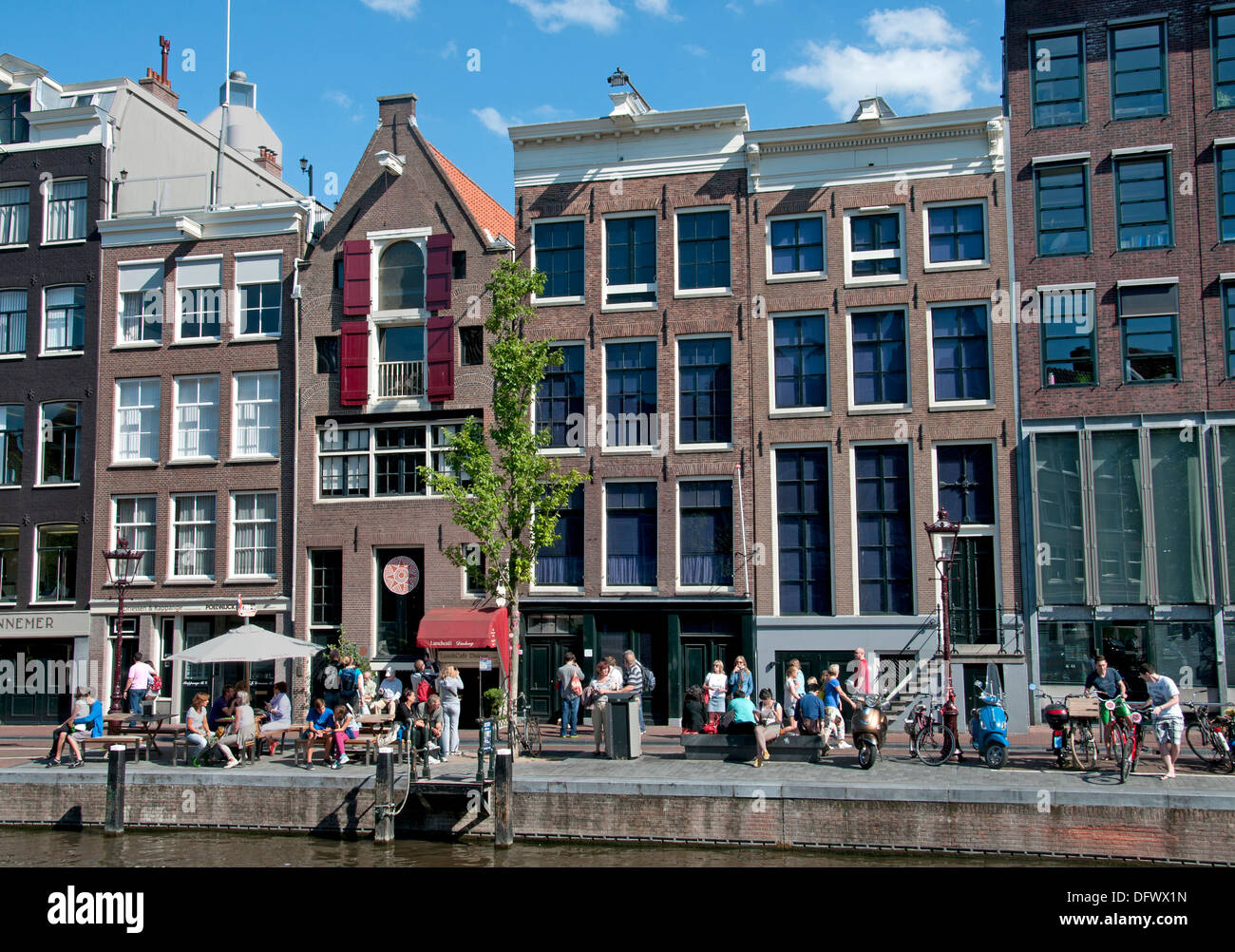 Das Anne Frank Haus Prinsengracht 263-265 Kanal in Amsterdam Niederlande (Museum des jüdischen Krieges Tagebuchschreiberin gewidmet) Stockfoto