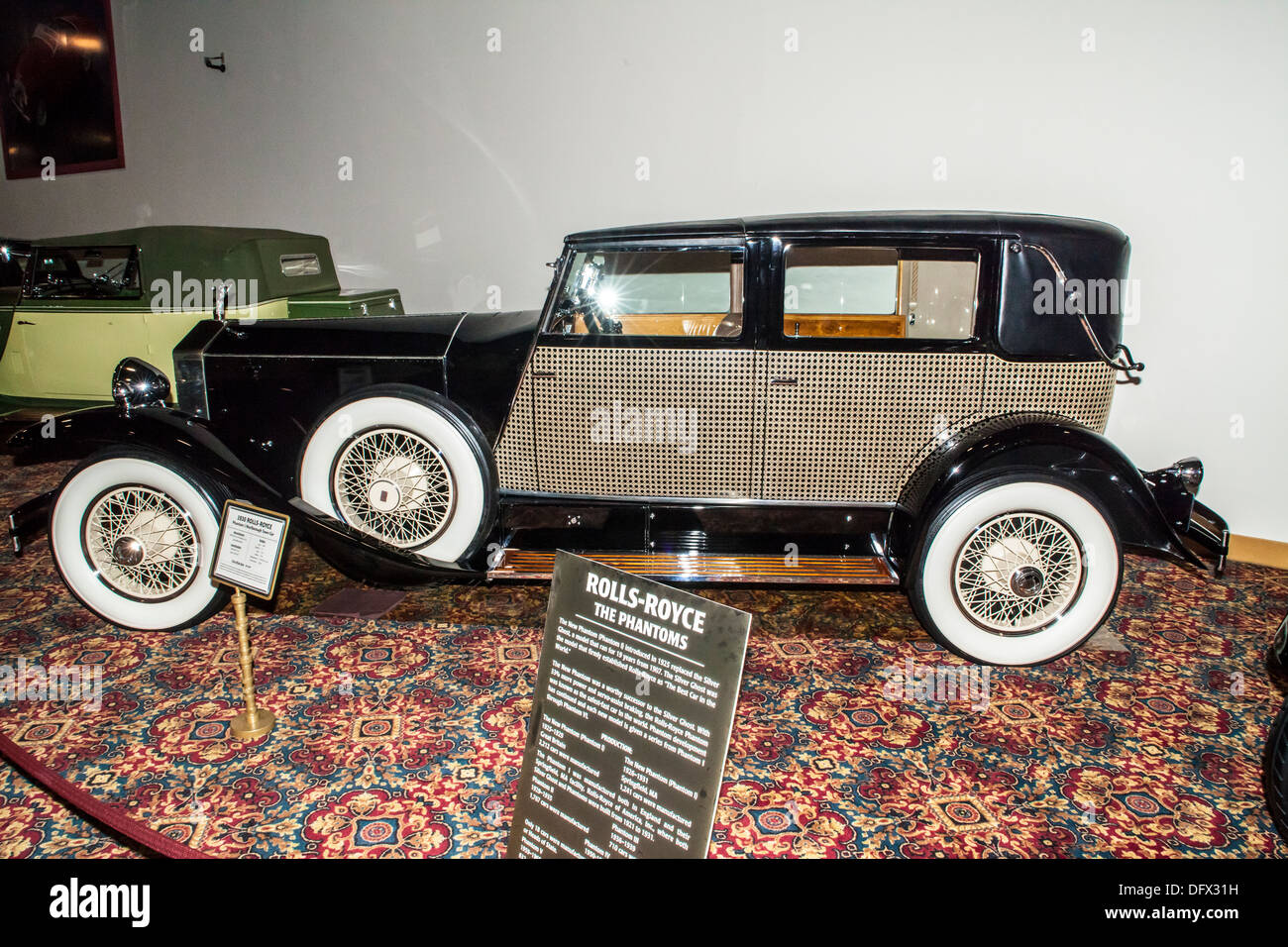 Ein 1930 Rolls-Royce Phantom1 Marlborough Stadtauto in der Nethercutt Collection in Sylmar California Stockfoto