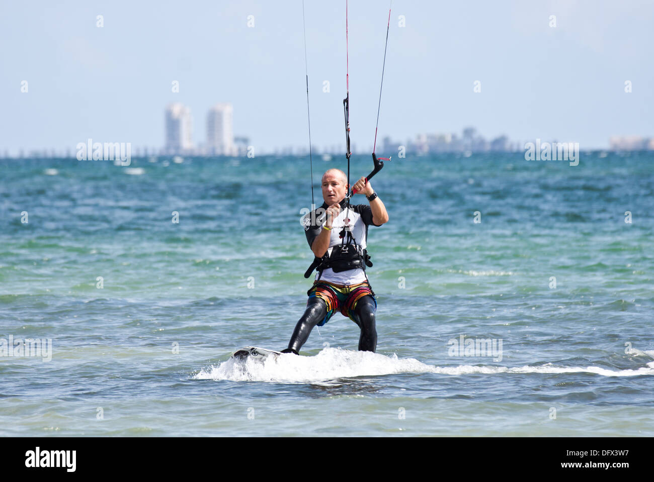 Kitesurfen in Mar Menor Los Alcazares Murcia Spanien Stockfoto