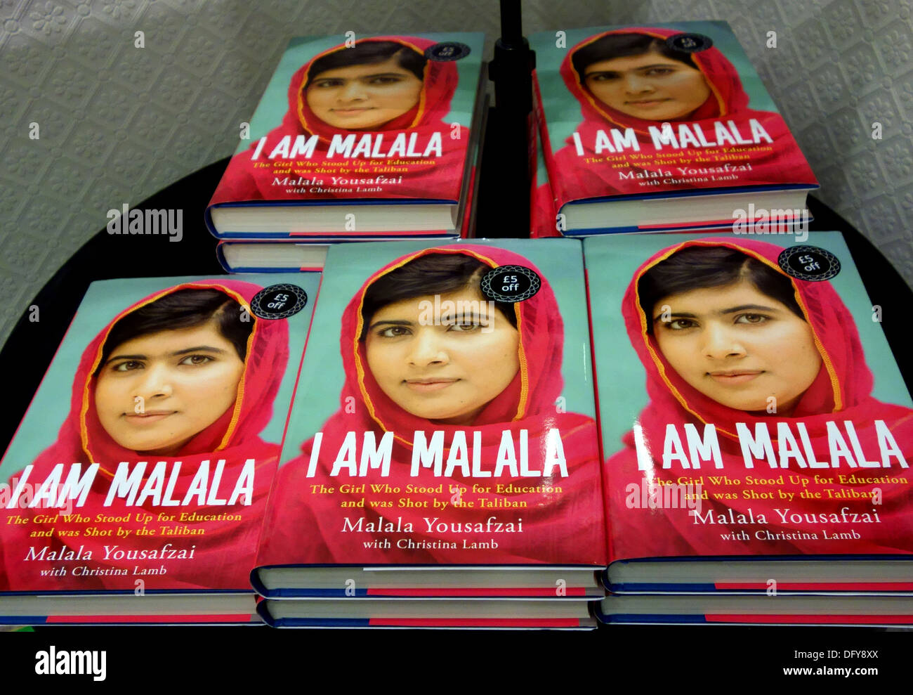 Ich bin Malala von Malala Yousafzai in London Buchladen Stockfoto