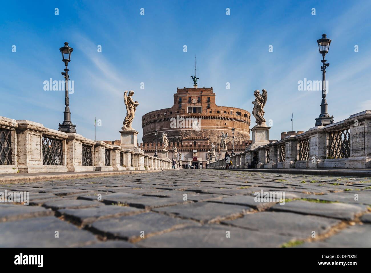 Brücke des Hadrian, Ponte Sant und Schloss der Heiligen Engel, Engelsburg, Rom, Latium, Italien, Europa. Stockfoto