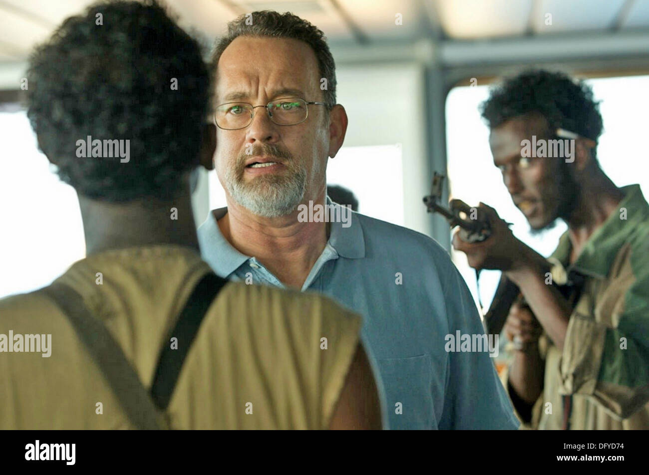 Kapitän PHILLIPS 2013 Columbia Pictures Film mit Tom Hanks und Mahat Marco auf der rechten Seite Stockfoto